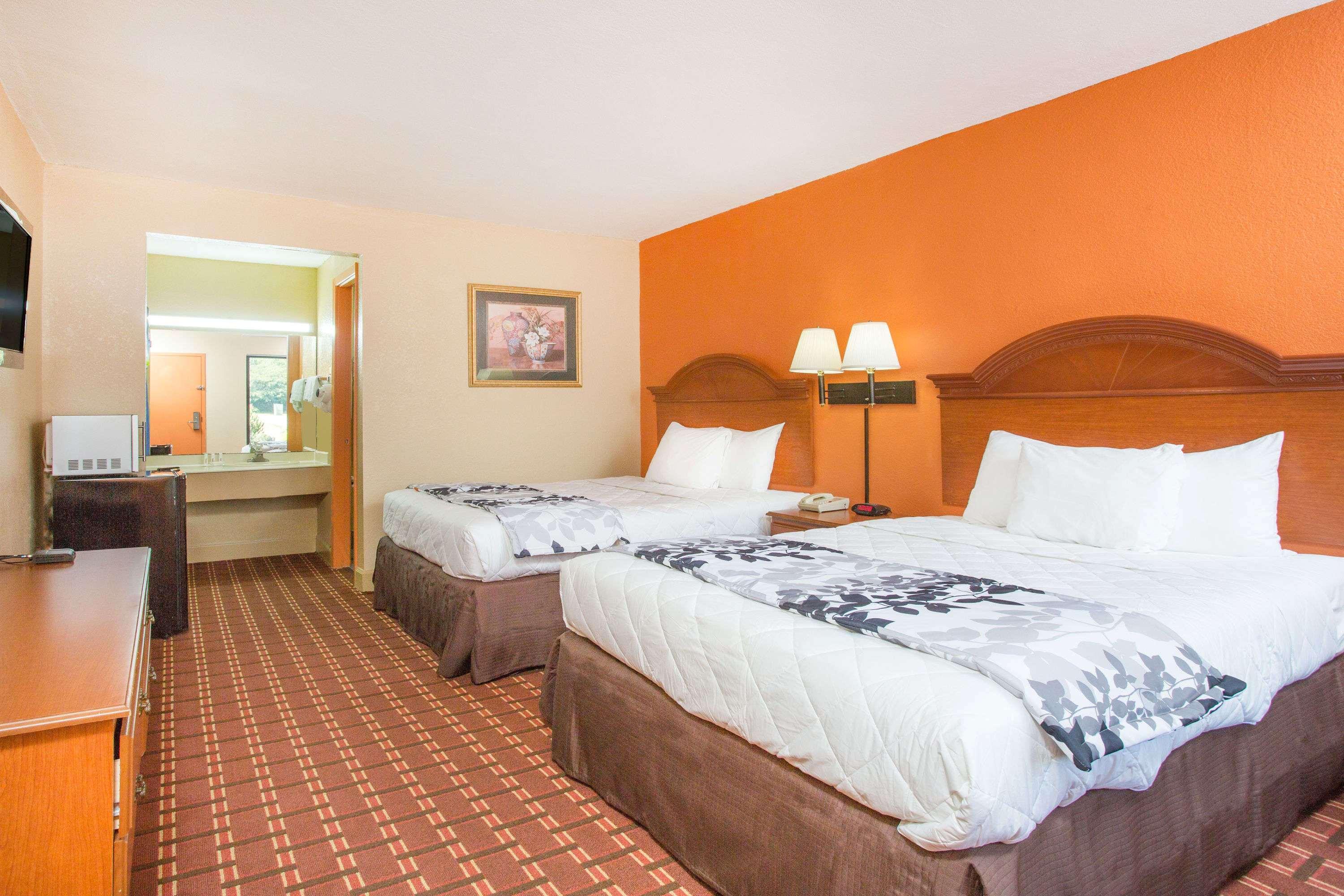 Days Inn By Wyndham Athens Extérieur photo